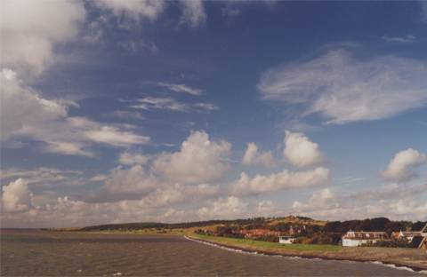 Het dorp vanaf de veerboot